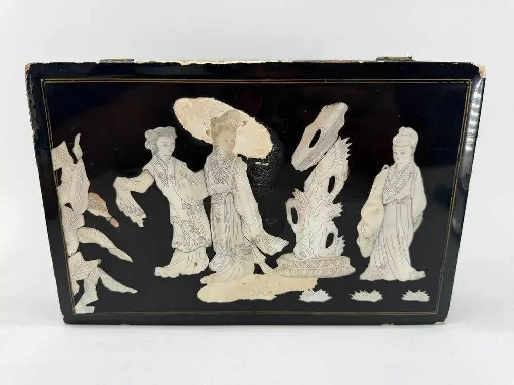 Asian Black Lacquer Jewelry Box Mother of Pearl Inlay Red Velvet 2.35 lb